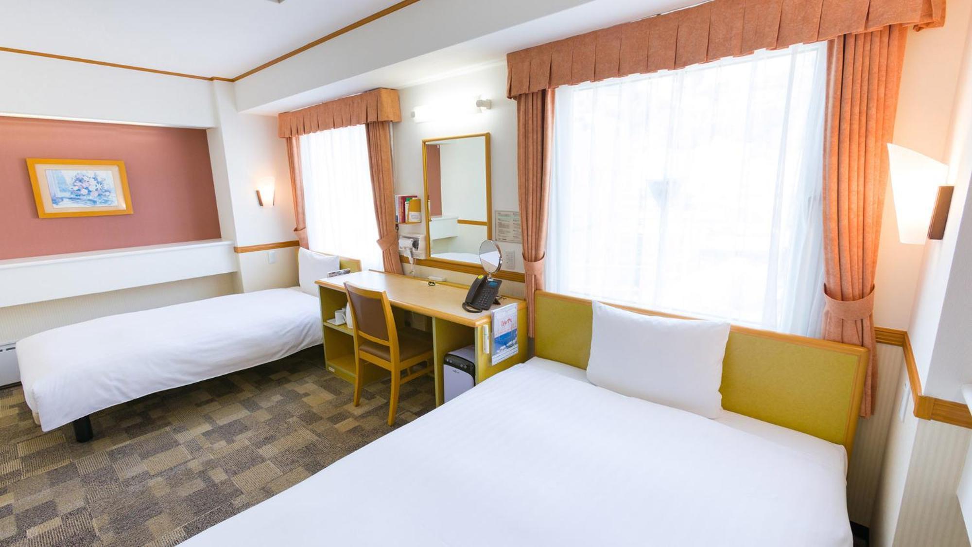 Toyoko Inn Higashi-Hiroshima Saijo Ekimae Kültér fotó